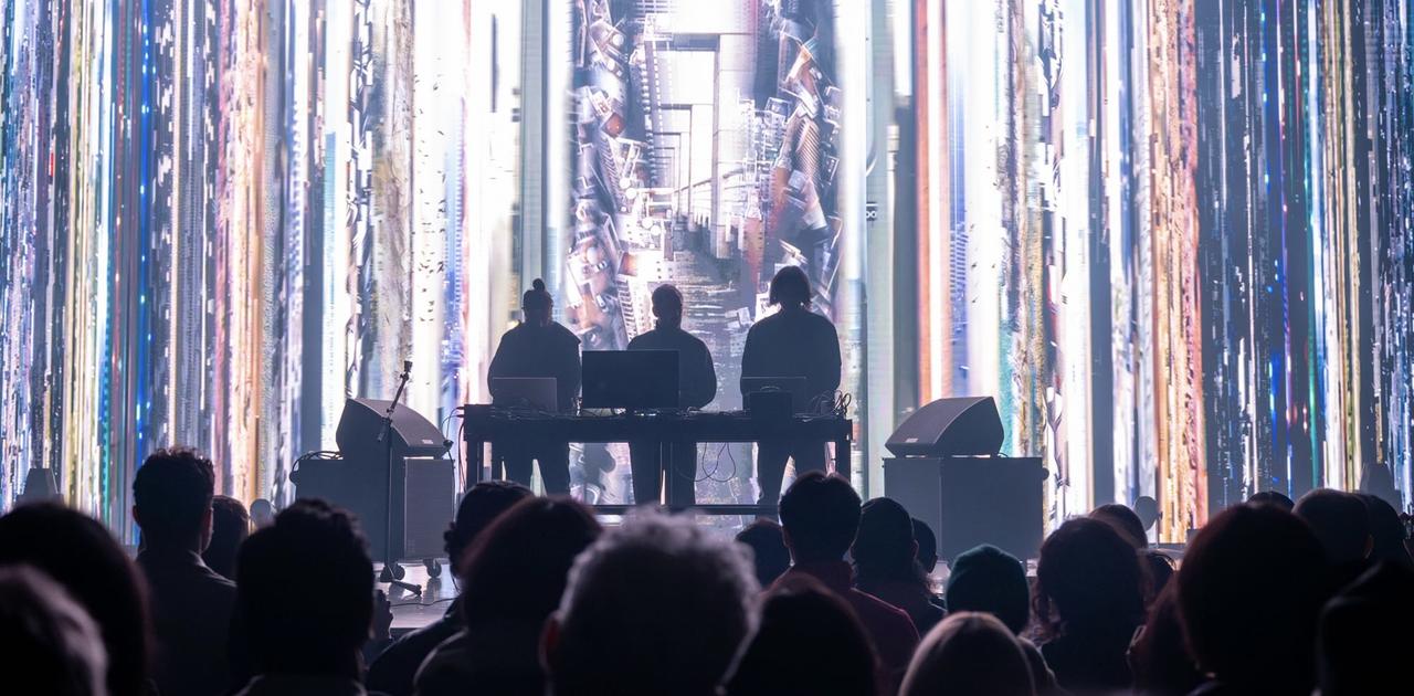 テックとアートの未来を提示する「MUTEK」が今年も渋谷で開催