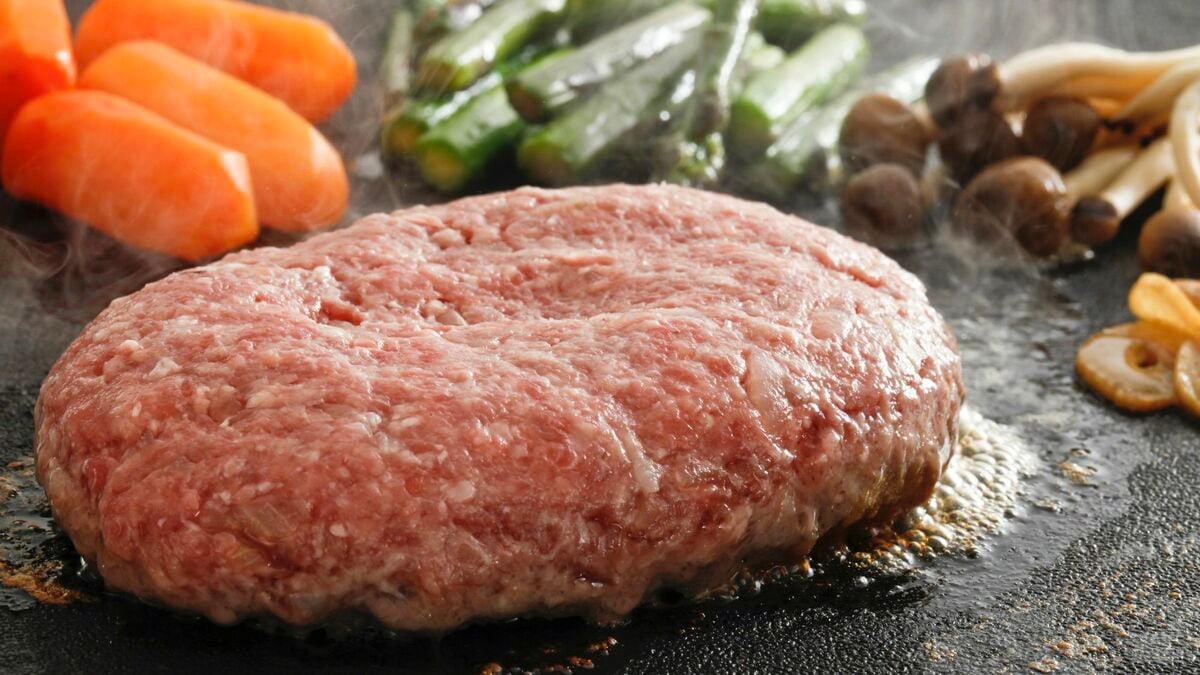 生焼けハンバーグ騒動を生んだ外食業界の"病巣" 安易なパクリが健康被害＆風評被害を生む | 外食 | 東洋経済オンライン