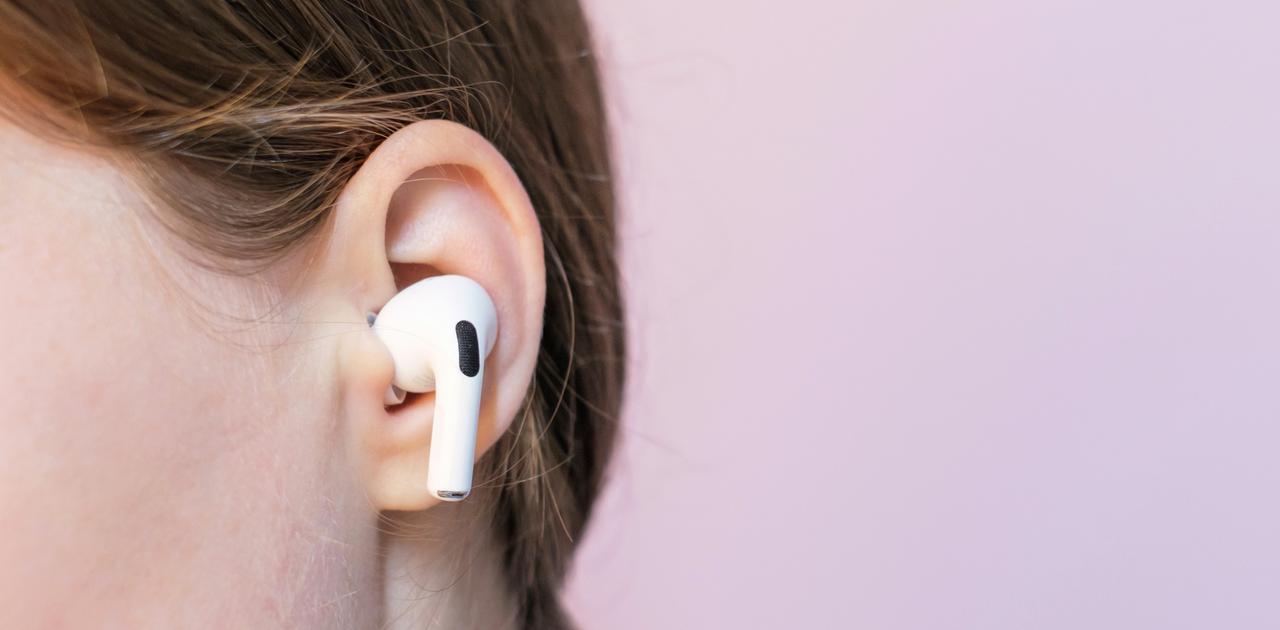 次のAirPods Proは耳に着けるだけで心拍数測ってくれるんだって